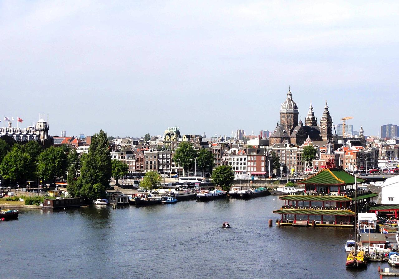 Amsterdam skyline